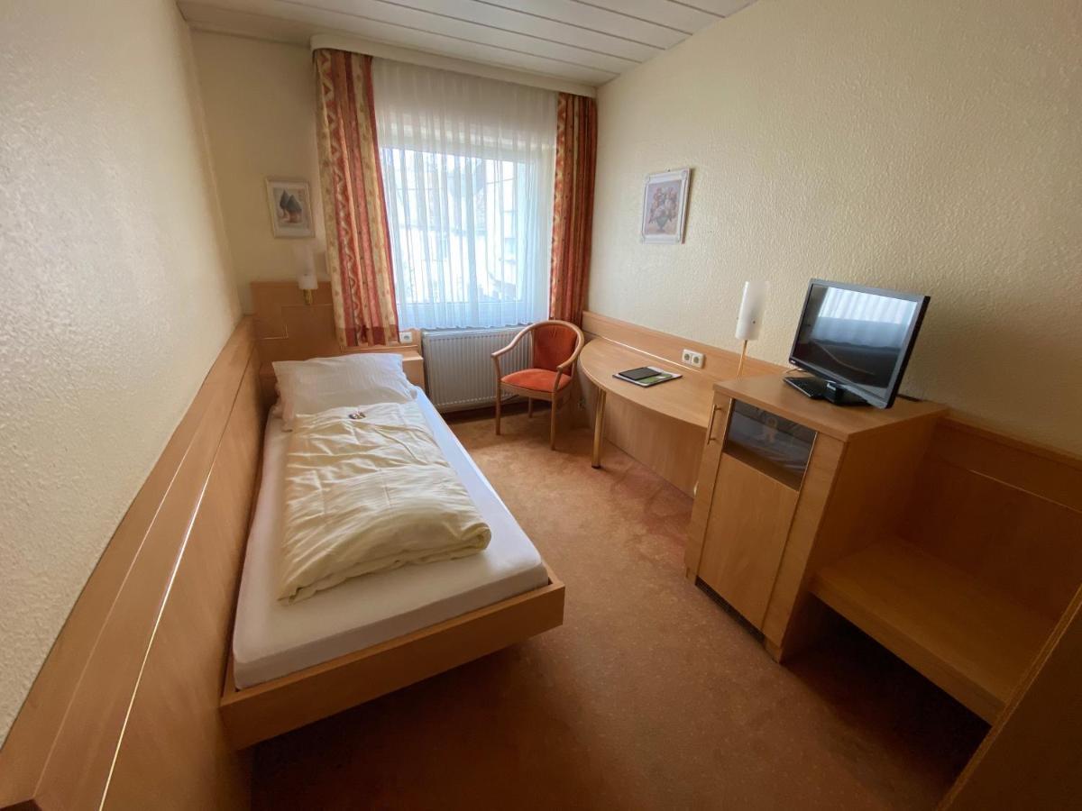 Hotel Am Schloss Darmstaedter Hof Bad Homburg vor der Hohe Bagian luar foto